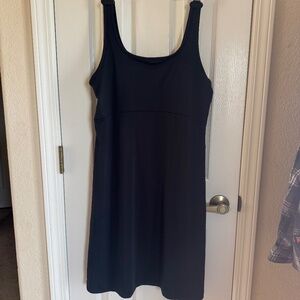 New Black Columbia Omni freeze dress Sz L